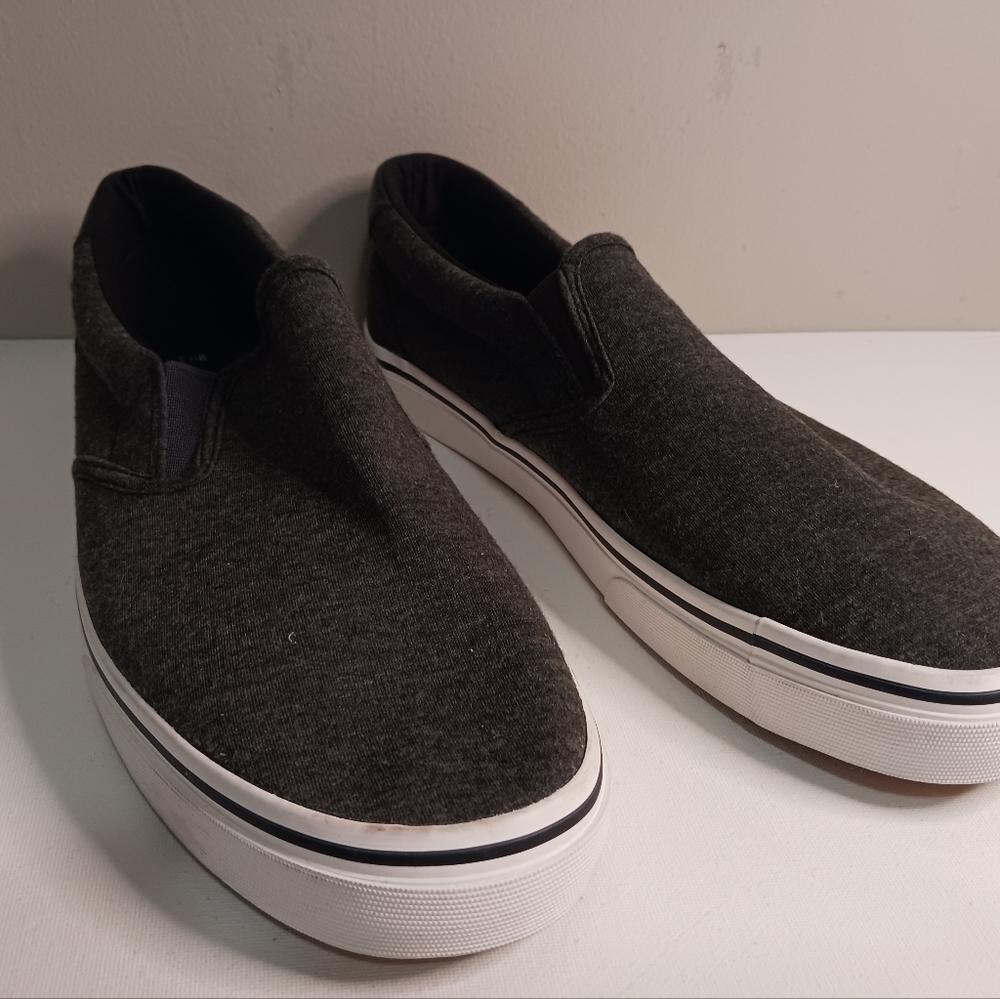 Men's Tober casual slip on loafers boat shoes, size 11.5, color black and white